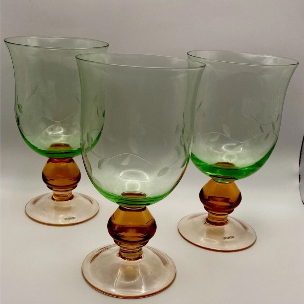 Pfaltzgraff Napoli set of 3 tea glasses. Watermelon pink green etched vine 6.75”